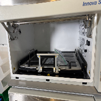 Eppendorf Innova S44i Refrigerated Double Stack Incubator Shaker image 2
